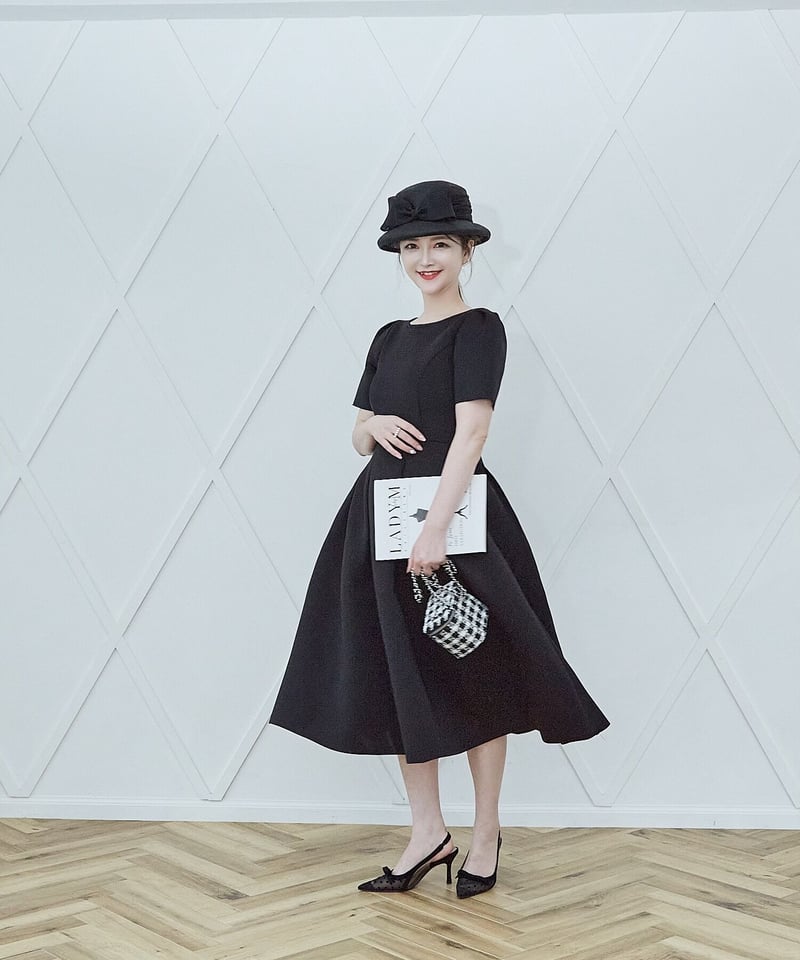 Bonding Dramatic Dress | LADYM