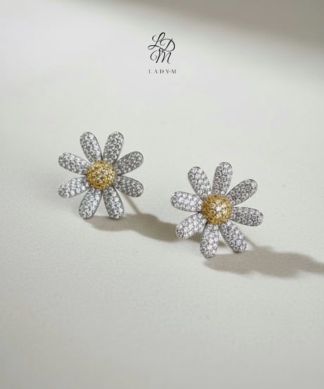 Margaret Pierce / Ring