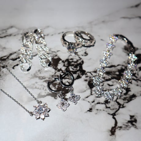 Silver Flower Bracelet