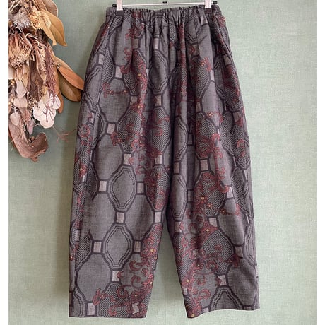 大島紬コクーンパンツ8分丈/Oshima cocoon pants, cropped length