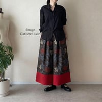 『黒地×赤青の泥大島』ーAntique mud-dyed Oshima Tsumugiー