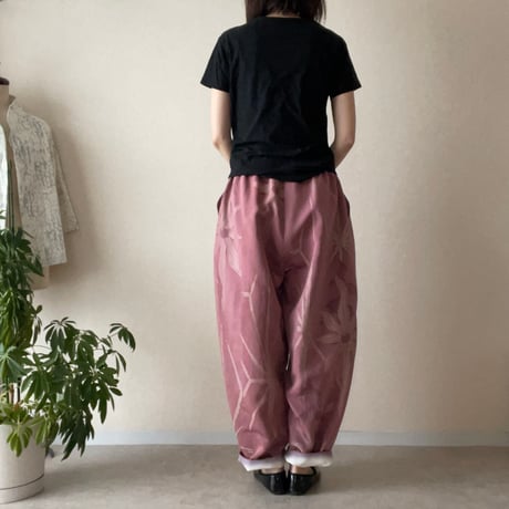 『杁守：IRISU』 Cocoon pants