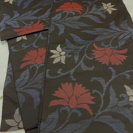 『黒地×赤青の泥大島』ーAntique mud-dyed Oshima Tsumugiー