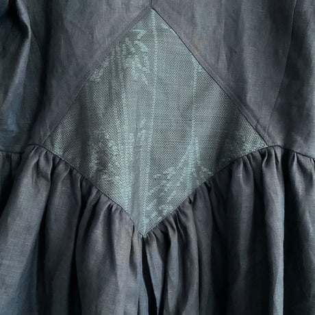 バックダイヤ・トップス【藍色】Linen gathered top x Kimono Fabric