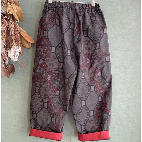 大島紬コクーンパンツ8分丈/Oshima cocoon pants, cropped length
