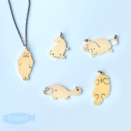 動物アクセサリー 動物アクセサリー | STORES