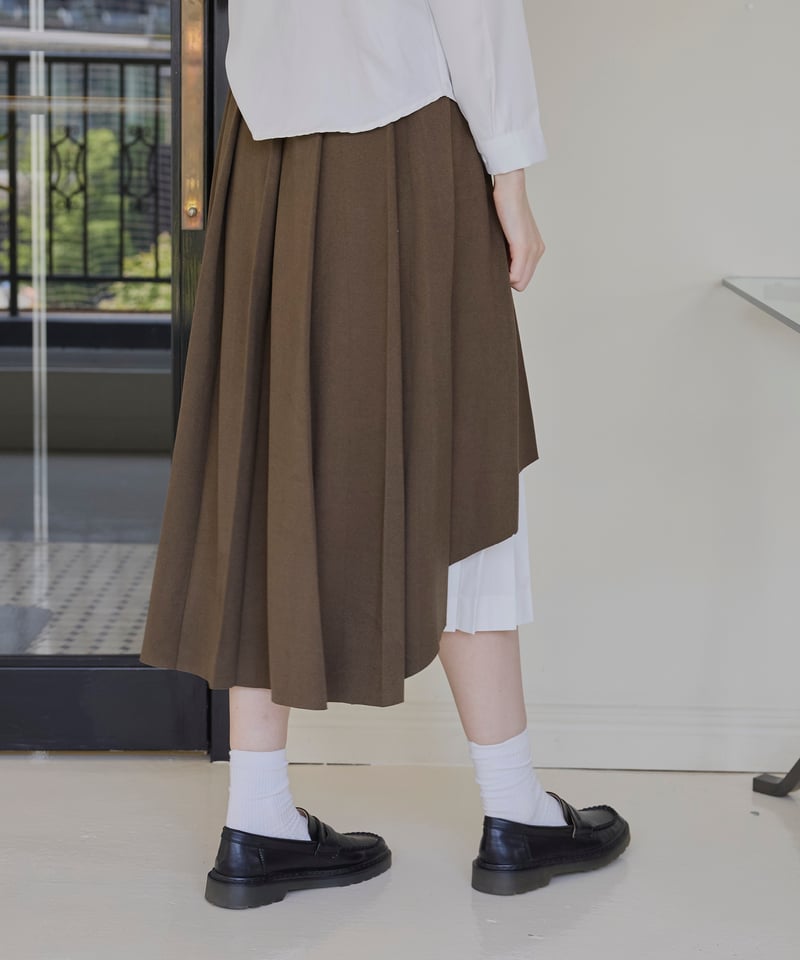 Asymmetry pleats skirt – L 