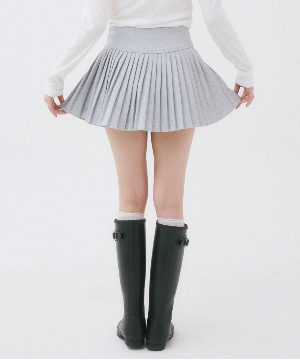 accordion pleats mini skirt（light gray） | anoth