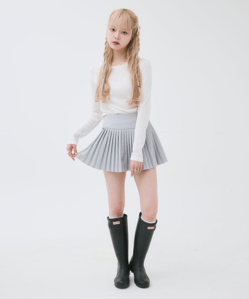 accordion pleats mini skirt（light gray） | anoth