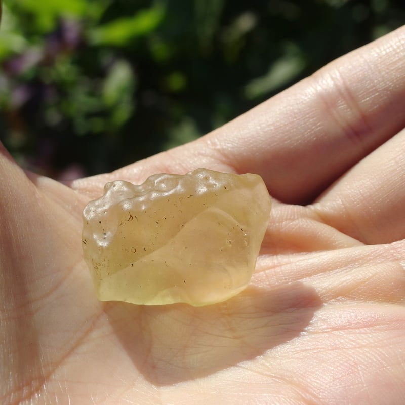 ♦高波動♦　高品質　リビアングラス　スフィア リビアングラススフィア⭐️最高級グレードNo.6 | elpis0530