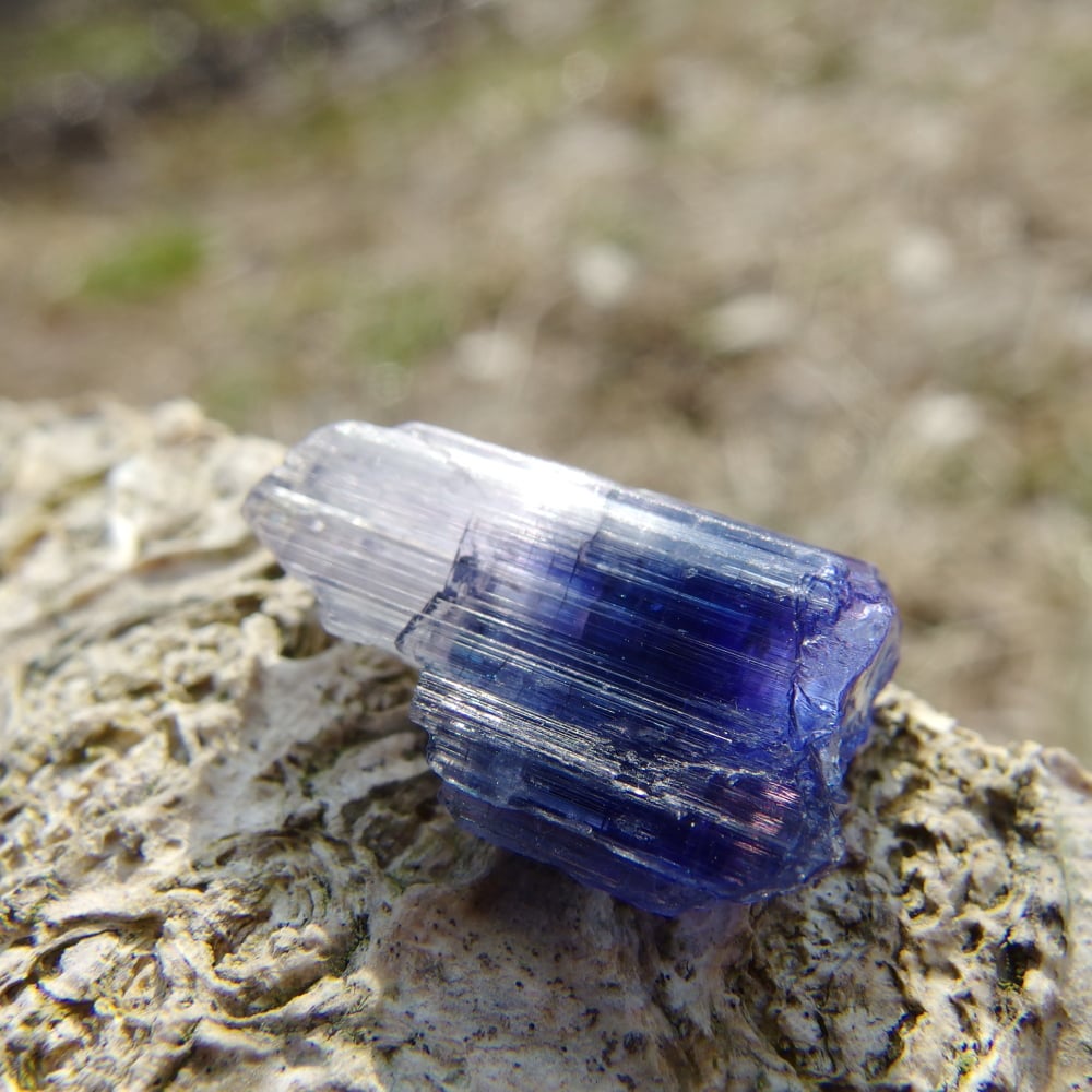 非加熱タンザナイト原石【特典付き】 | Crystal Light