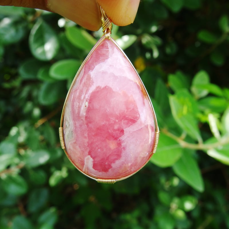 ロードクロサイト（インカローズ）のペンダントトップ | Crystal Light 