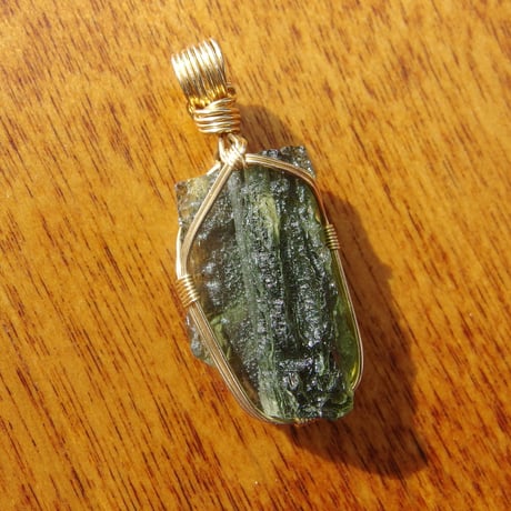 モルダバイト（ペンダントトップ）