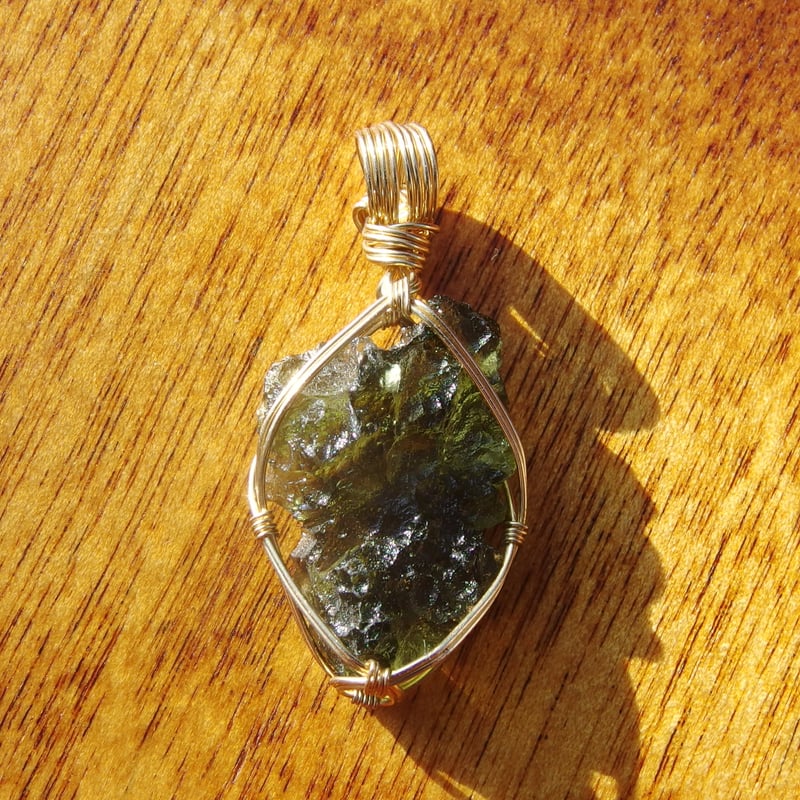 モルダバイト（ペンダントトップ） | Crystal Light