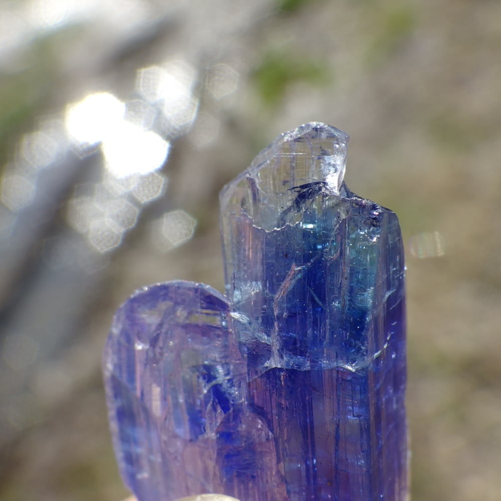 非加熱タンザナイト原石（虹入り）【特典付き】 | Crystal Light