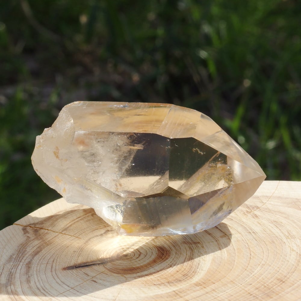スモーキーレムリアンクリスタル（虹入り）【特典付き】 | Crystal Light