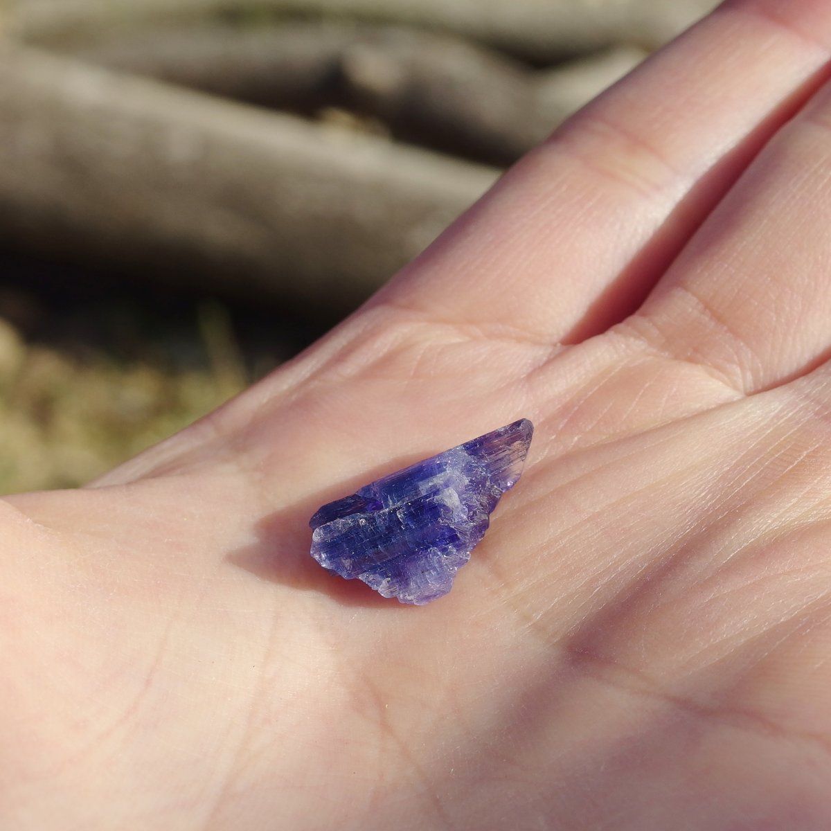 天然非加熱 タンザナイト＆クォーツ 原石 天然非加熱 タンザナイト＆クォーツ 原石 非加熱タンザナイト