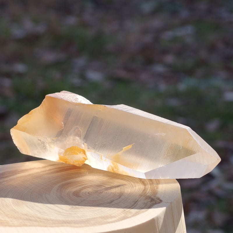 レムリアンシードクリスタル　トライアングル　ゴールデンヒーラー　水晶 レムリアンシードクリスタルトライアングルゴールデンヒーラー水晶