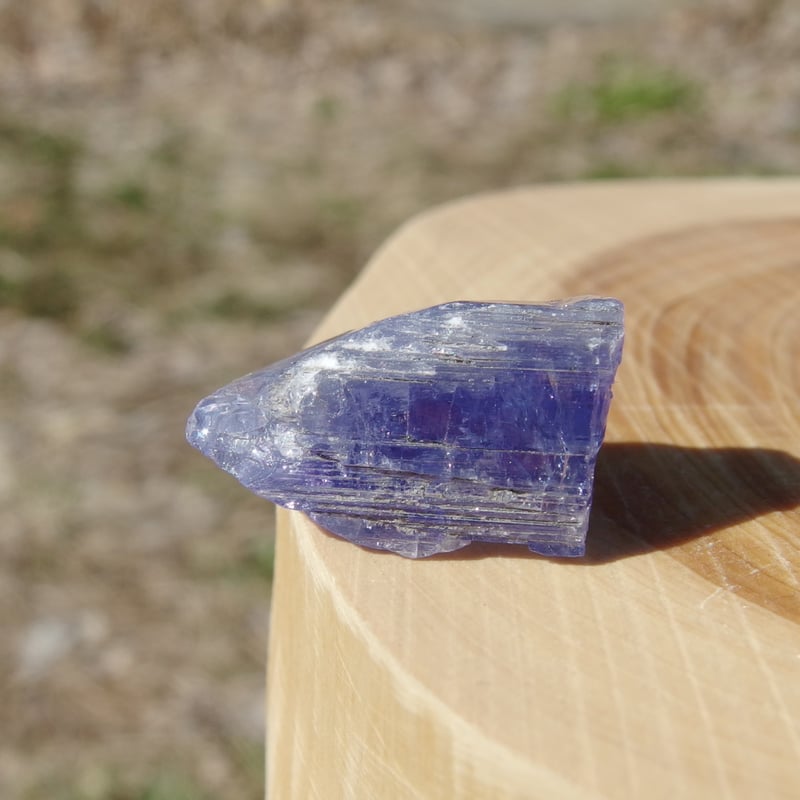 ハイクォリティ✨天然 非加熱 タンザナイト 原石 非加熱タンザナイト原石【特典付き】 | Crystal Light