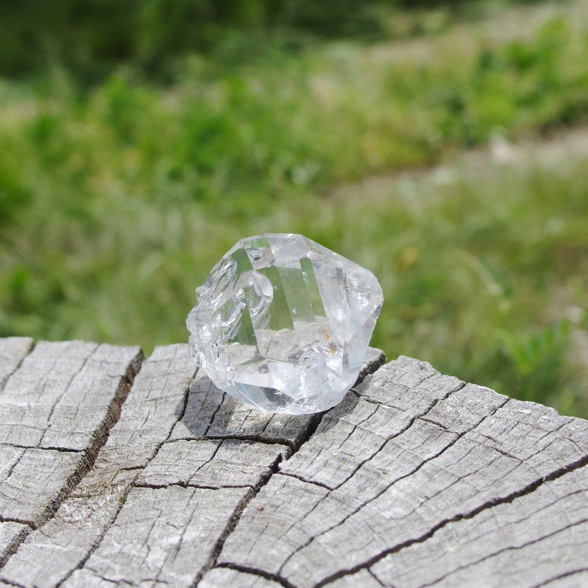ハーキマーダイヤモンド（レコードキーパー、虹入り） | Crystal Light