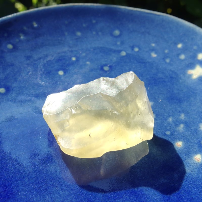 リビアングラス | Crystal Light