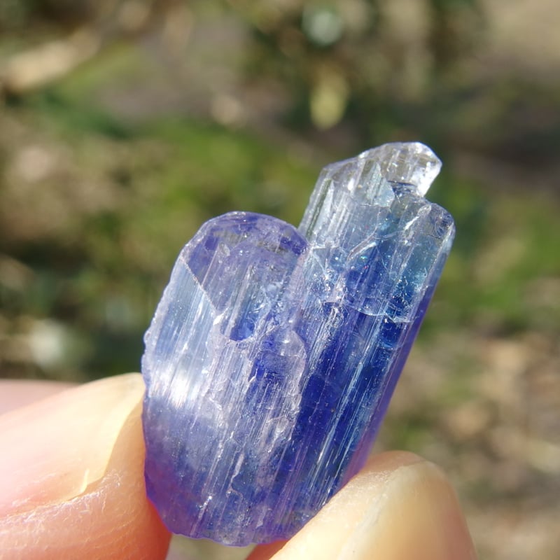 非加熱タンザナイト原石(虹入り)【特典付き】 | Crystal Light 非加熱タンザナイト原石(虹入り)【特典付き】 | Crystal Light