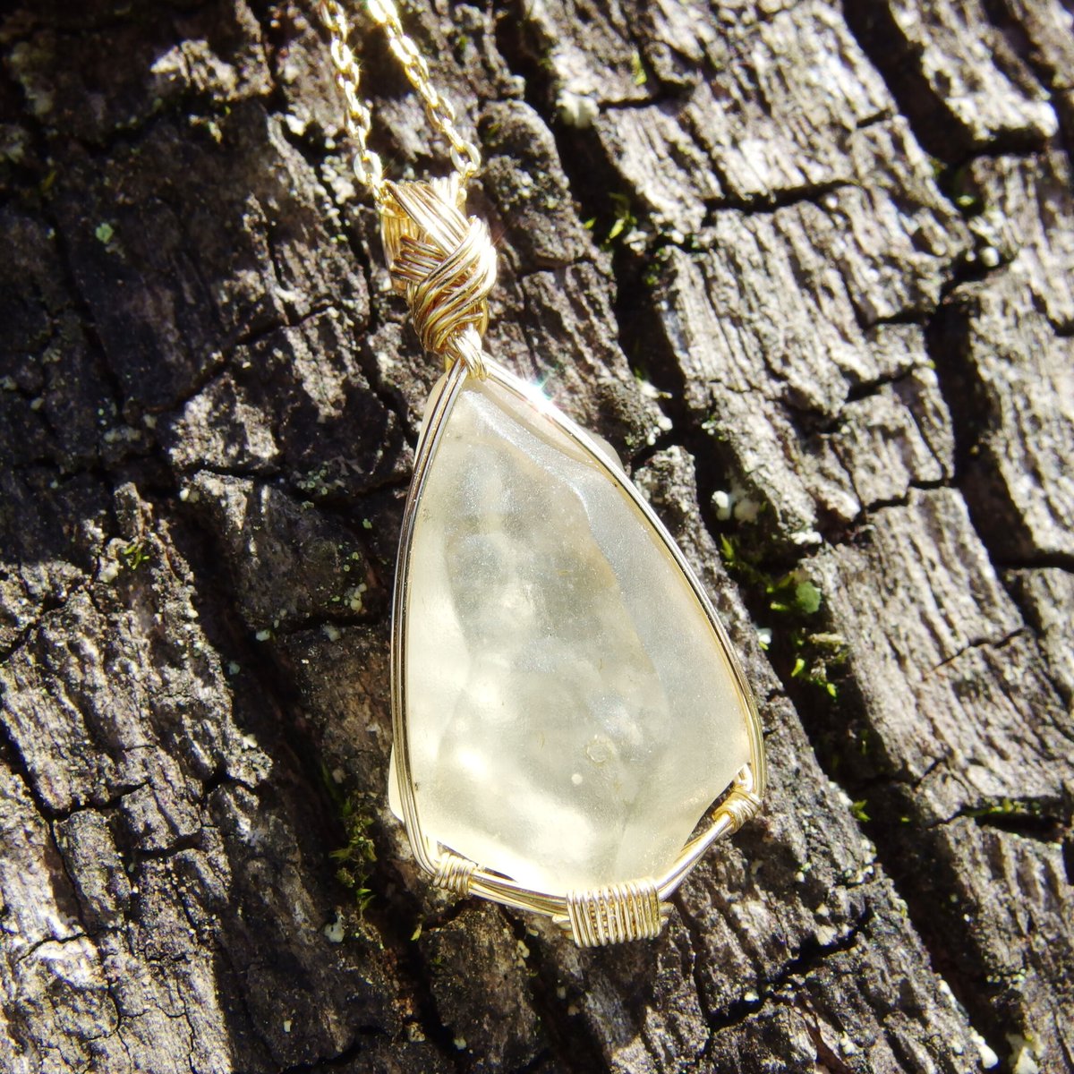 リビアングラス（ペンダントトップ） | Crystal Light