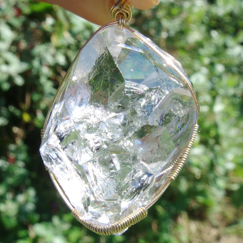 ハーキマーダイヤモンドのペンダントトップ | Crystal Light