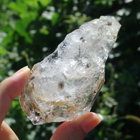 フェンスタークォーツ（虹入り） | Crystal Light