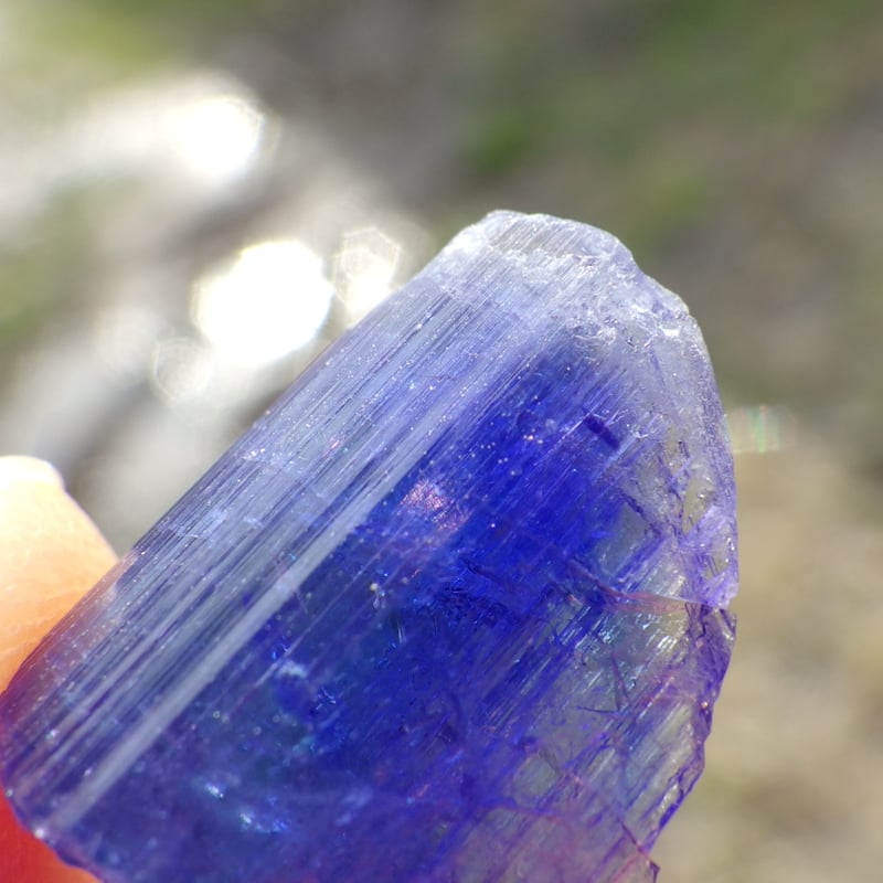 非加熱タンザナイト原石（虹入り）【特典付き】 | Crystal Light