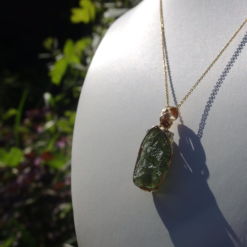 モルダバイト（ペンダントトップ） | Crystal Light