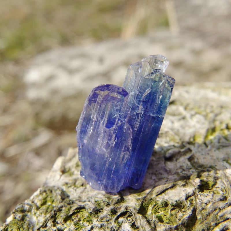 非加熱タンザナイト原石（虹入り）【特典付き】 | Crystal Light
