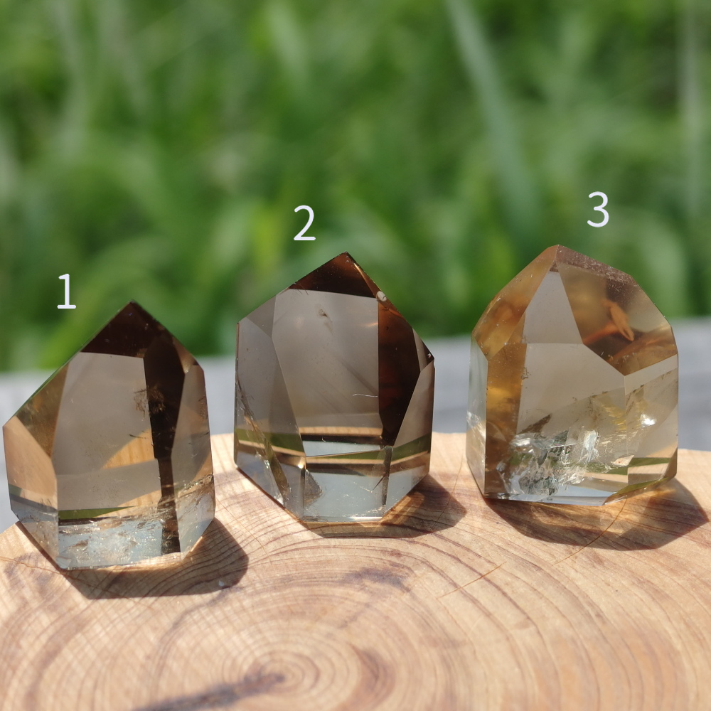 虹入り★シトリンスモーキー共生1300ｇ超え シトリンポイント 虹入り☆シトリンスモーキー共生1300g超え シトリンポイント