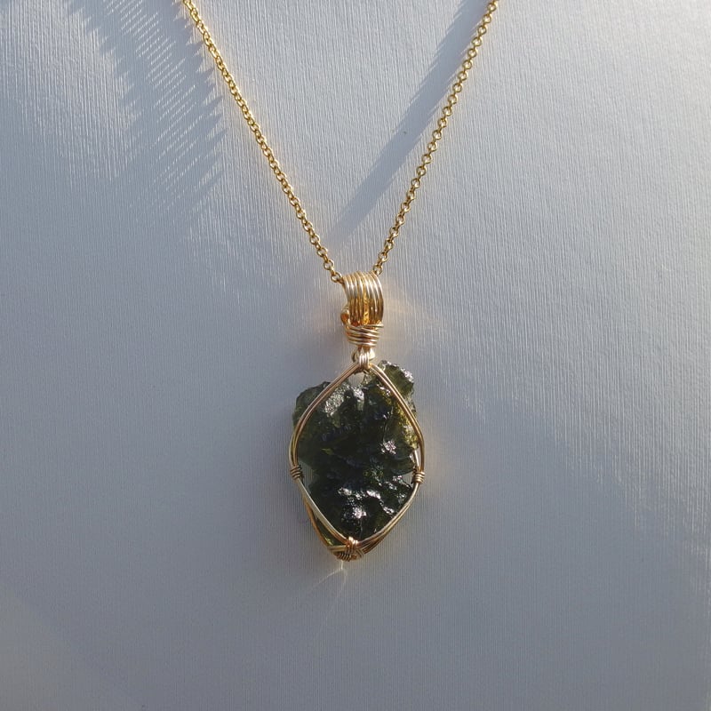 モルダバイト（ペンダントトップ） | Crystal Light