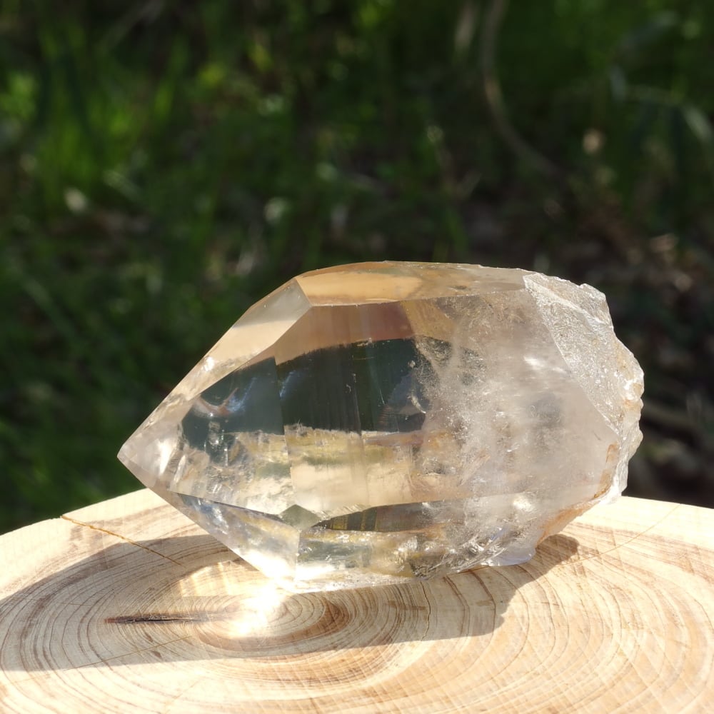 スモーキーレムリアンクリスタル（虹入り）【特典付き】 | Crystal Light