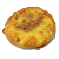 ケーゼツビーベルベーコン(Kaese-Zwiebel-Speckwecken)【クール便商品】