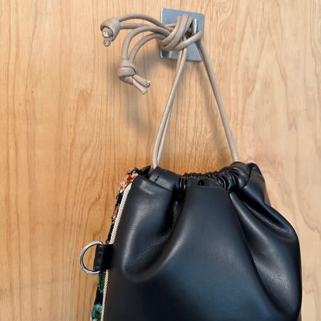 flower / rug kinchakubag