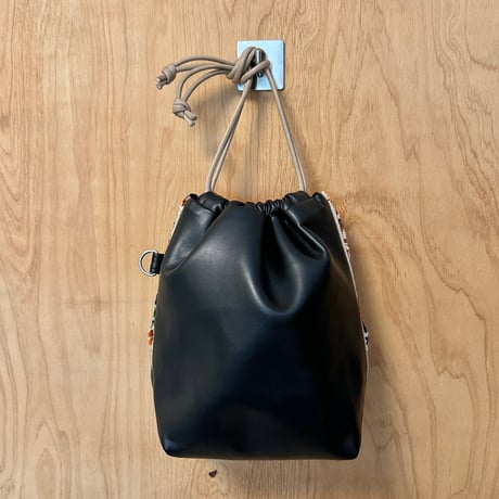 flower / rug kinchakubag