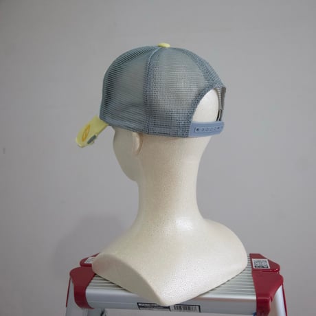 USED Peace Embroidery Damage Mesh Cap