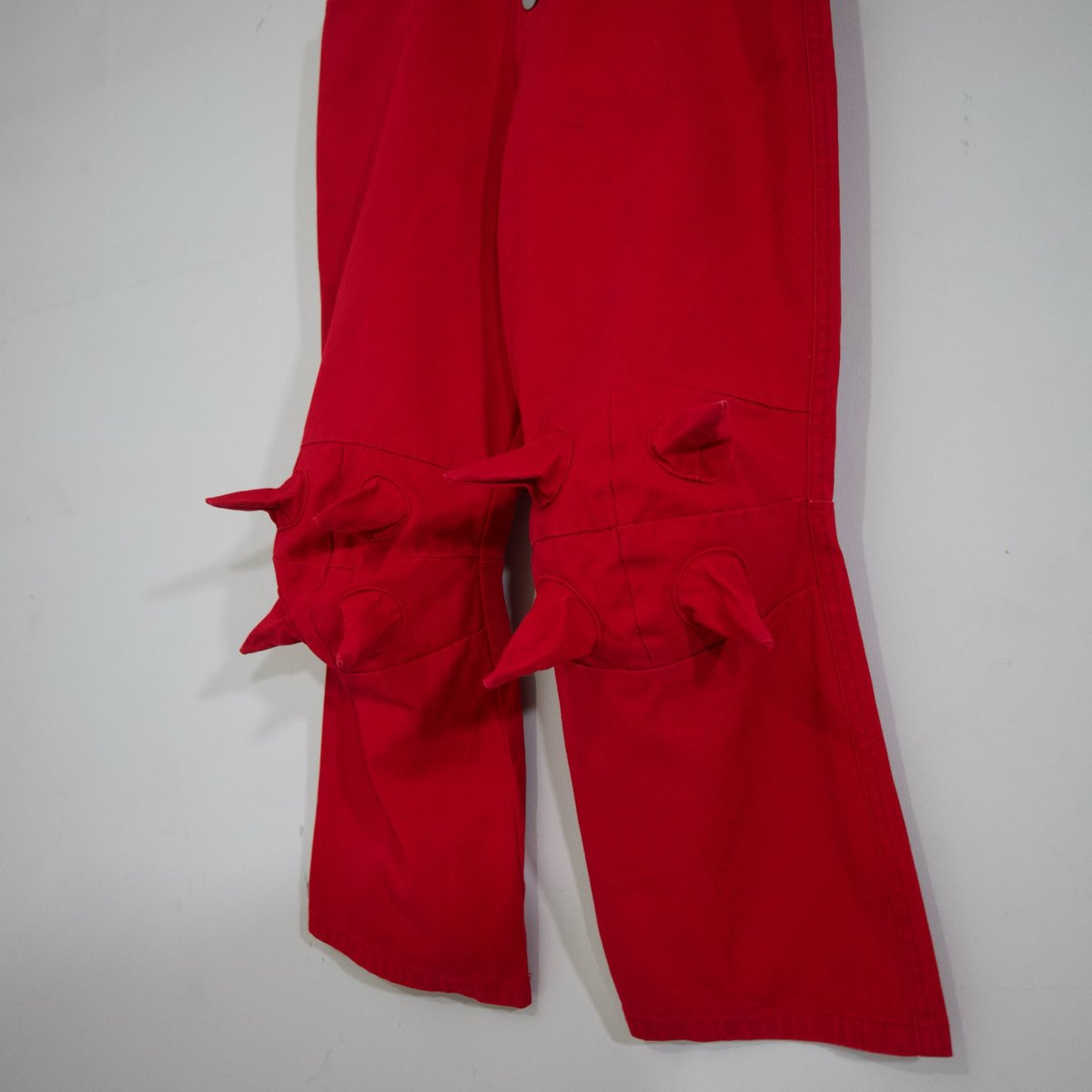 90s BEETLE CALCIUM Horns Knee Draping Pants | H 90s BEETLE CALCIUM Horns Knee Draping Pants | H