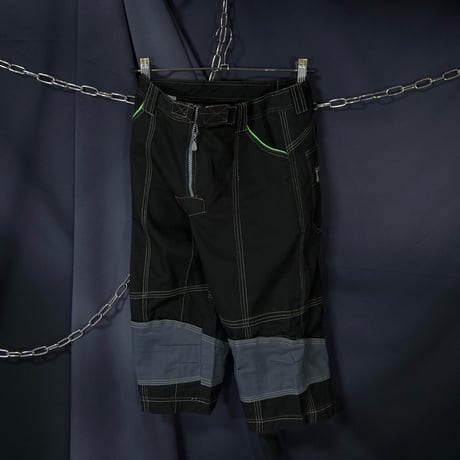 “90s Cyber Spice” Seem Stitch Switching Gimmick Cropped Pants