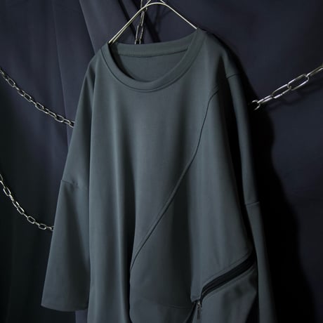 Unknown USED Deformation Cutting Asymmetry DropShoulder/Dolman Sleeve Zipper Gimmick L/S Tee
