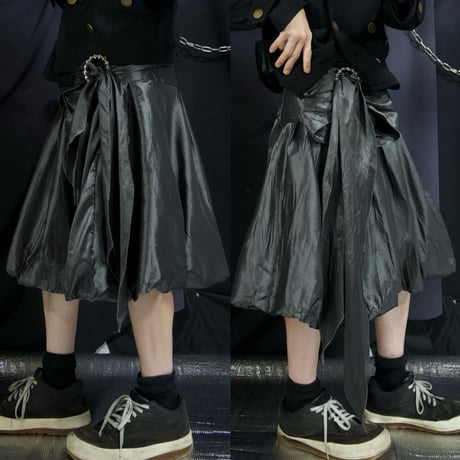 USED Deformation Design Medium Length Balloon Shiny Skirt