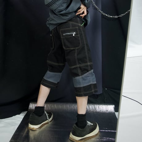 “90s Cyber Spice” Seem Stitch Switching Gimmick Cropped Pants