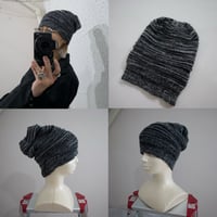 USED Gradation Borders Stripped Balloon Acrylic Knit Cap
