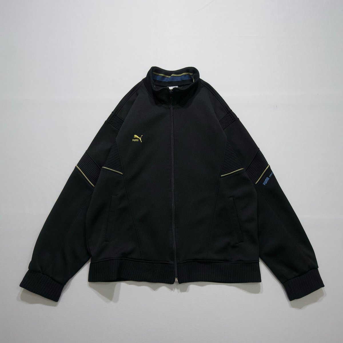 PUMA 西ドイツ製 Rhoa-sport 70-80s トラックジャケット PUMA 西ドイツ製 Rhoa-sport 70-80s トラックジャケット - メルカリ