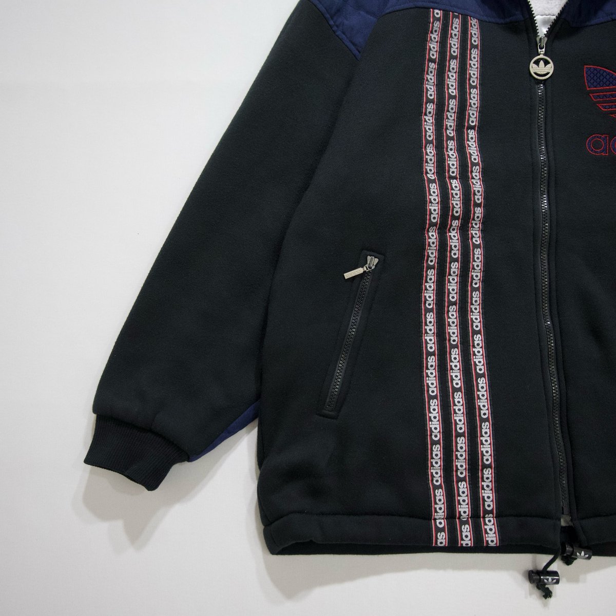 新品未使用/ADEPT/URBANITE Amazon.co.jp: XDDESIGN スリを防ぐ多機能リュック「Bobby Urban