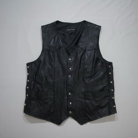 LeatherWorks TSUGIHAGI Studs Custom Leather Vest