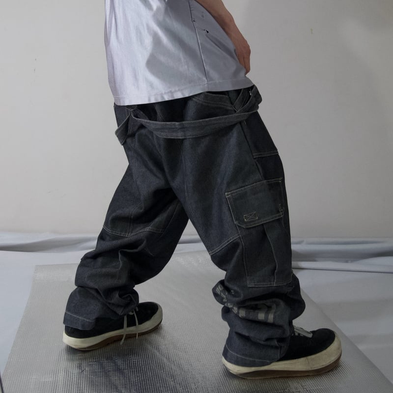 DollsKill 13日の金曜日 ジェイソン y2k バギー カーゴ デニム Dolls Kill x WB Horror Jason Mask Baggy Denim Jeans - Washed