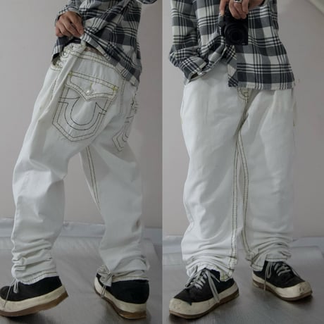 True Religion W40 Thick Stitch&Embroidery Baggy Denim